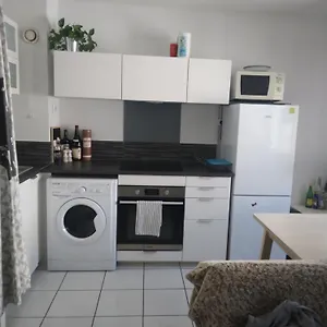 https://appartement-7-gerland.hotels-rhonealpes.com