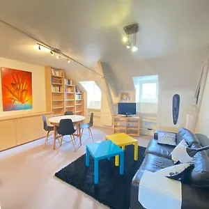 https://appartement-cosy-centre-dinan.inbrittany.com